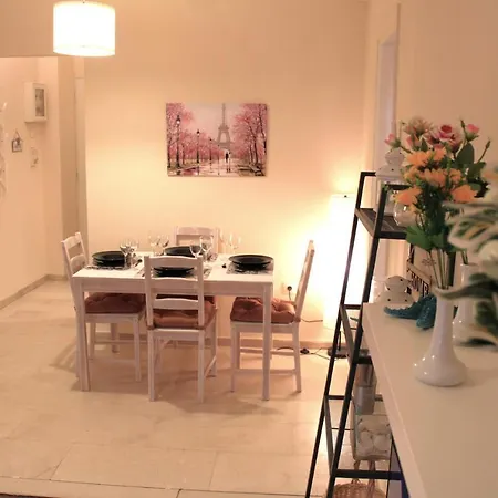 Sweet Apartment